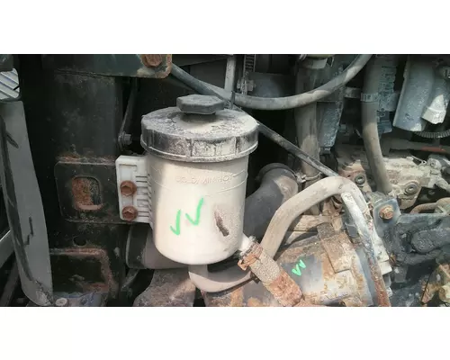 INTERNATIONAL 4400 POWER STEERING RESERVOIR