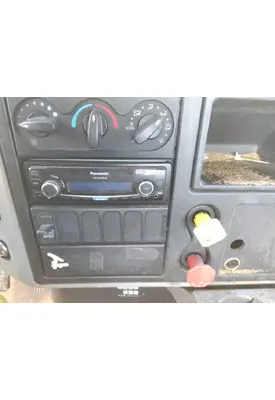 INTERNATIONAL 4400 RADIO AM/FM/BLUETOOTH