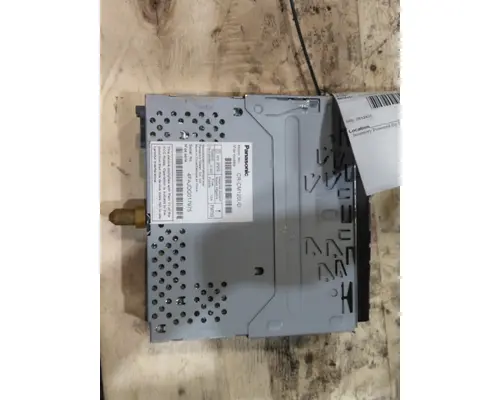 INTERNATIONAL 4400 RADIO AMFMBLUETOOTH