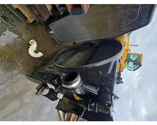 INTERNATIONAL 4400 Radiator Core Support
