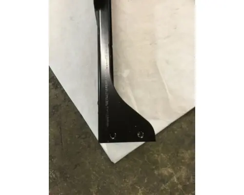 INTERNATIONAL 4400 Radiator Core Support
