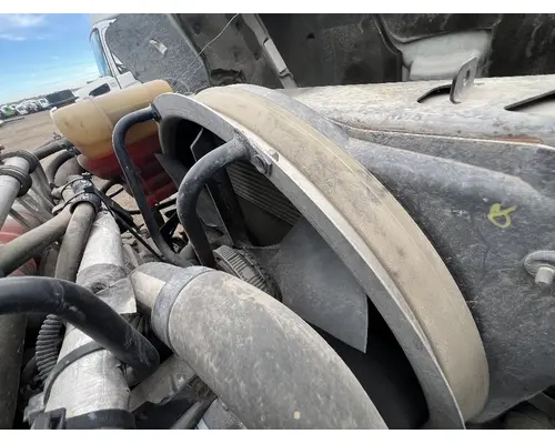 INTERNATIONAL 4400 Radiator Shroud