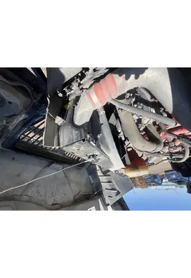 INTERNATIONAL 4400 Radiator Shroud