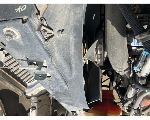 INTERNATIONAL 4400 Radiator Shroud