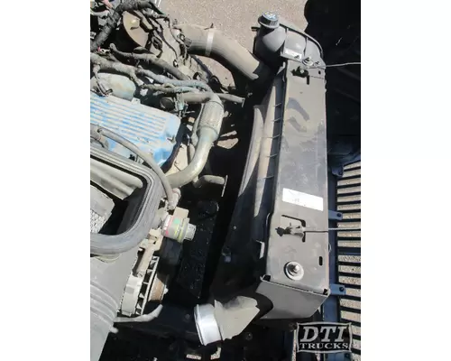 INTERNATIONAL 4400 Radiator