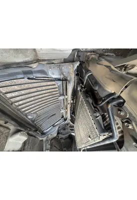 INTERNATIONAL 4400 Radiator