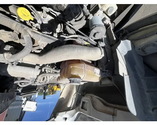INTERNATIONAL 4400 Radiator