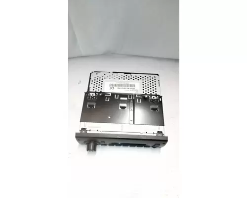 INTERNATIONAL 4400 Radio