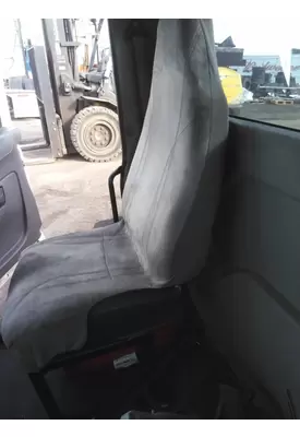 INTERNATIONAL 4400 SEAT, FRONT