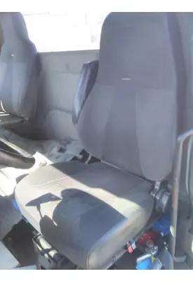 INTERNATIONAL 4400 SEAT, FRONT