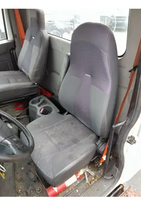 INTERNATIONAL 4400 SEAT, FRONT