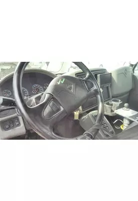 INTERNATIONAL 4400 STEERING COLUMN