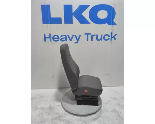 INTERNATIONAL 4400 Seat, Front