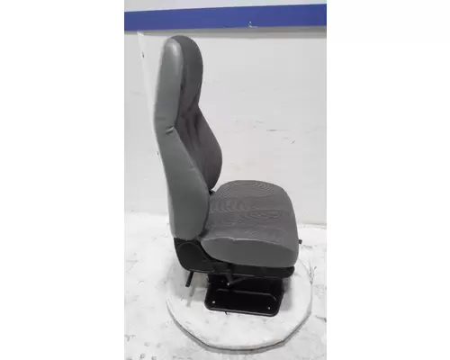 INTERNATIONAL 4400 Seat, Front