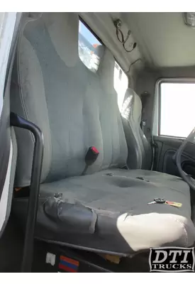 INTERNATIONAL 4400 Seat, Front