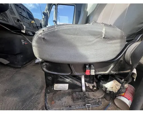 INTERNATIONAL 4400 Seat, Front