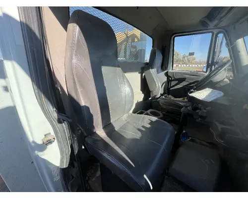 INTERNATIONAL 4400 Seat, Front
