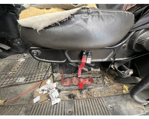 INTERNATIONAL 4400 Seat, Front