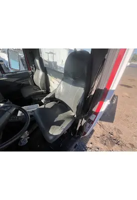 INTERNATIONAL 4400 Seat, Front