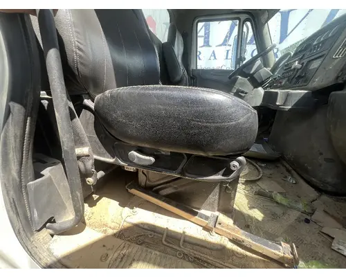 INTERNATIONAL 4400 Seat, Front