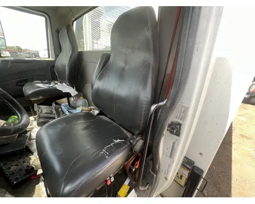 INTERNATIONAL 4400 Seat, Front