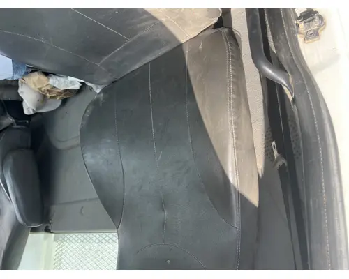 INTERNATIONAL 4400 Seat, Front