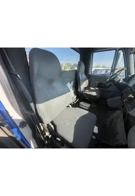 INTERNATIONAL 4400 Seat, Front