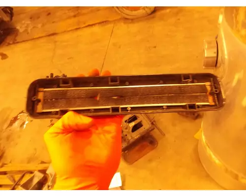 INTERNATIONAL 4400 Seat Belt