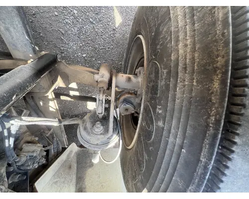 INTERNATIONAL 4400 Spindle  Knuckle, Front