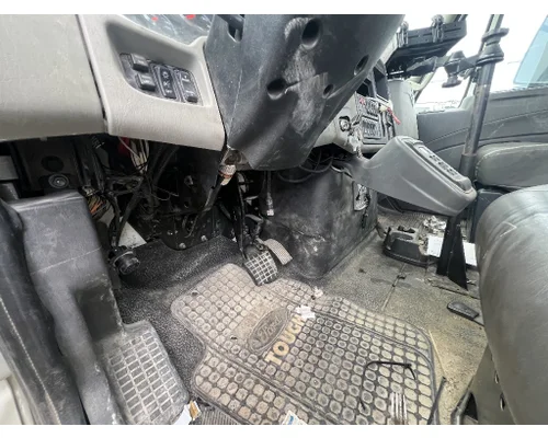 INTERNATIONAL 4400 Steering Column