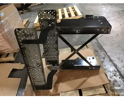 INTERNATIONAL 4400 Step