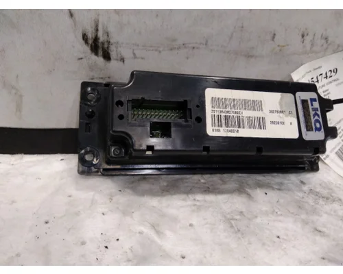 INTERNATIONAL 4400 TEMPERATURE CONTROL