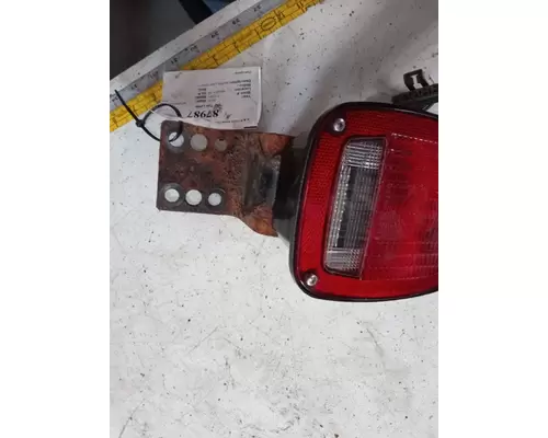 INTERNATIONAL 4400 Tail Lamp