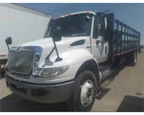 INTERNATIONAL 4400 Vehicle For Sale