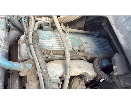 INTERNATIONAL 4400 WHOLE TRUCK FOR RESALE