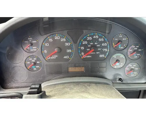 INTERNATIONAL 4400 WHOLE TRUCK FOR RESALE