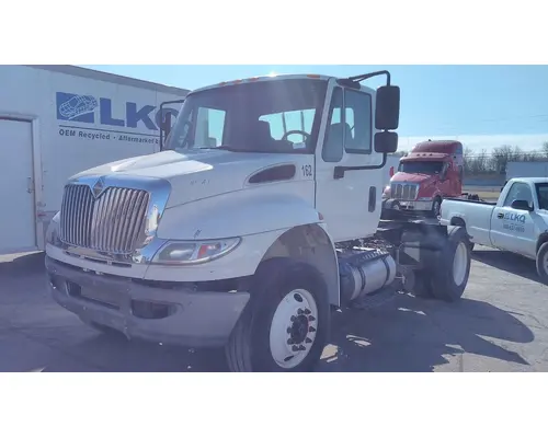 INTERNATIONAL 4400 WHOLE TRUCK FOR RESALE