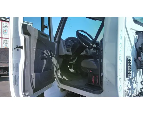 INTERNATIONAL 4400 WHOLE TRUCK FOR RESALE