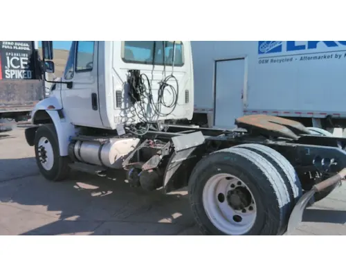 INTERNATIONAL 4400 WHOLE TRUCK FOR RESALE