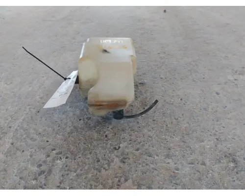 INTERNATIONAL 4400 WINDSHIELD WASHER RESERVOIR