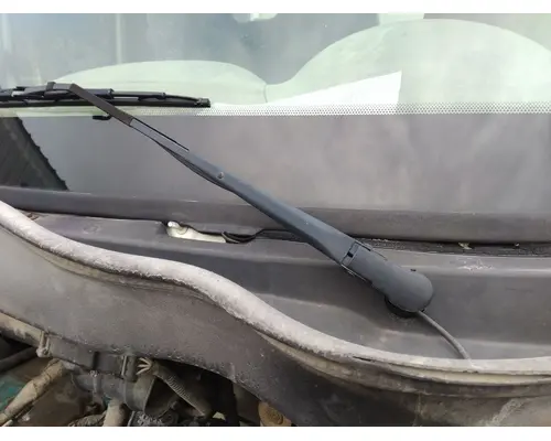 INTERNATIONAL 4400 WINDSHIELD WIPER ARM