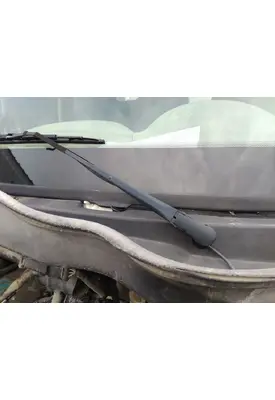 INTERNATIONAL 4400 WINDSHIELD WIPER ARM