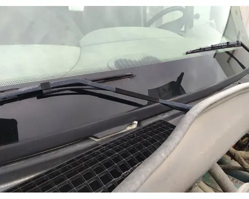 INTERNATIONAL 4400 WINDSHIELD WIPER ARM