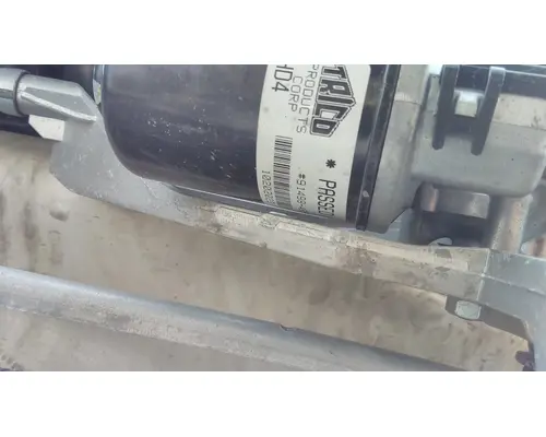 INTERNATIONAL 4400 WINDSHIELD WIPER ASSEMBLY
