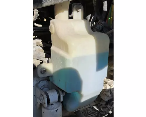INTERNATIONAL 4400 Windshield Washer Reservoir