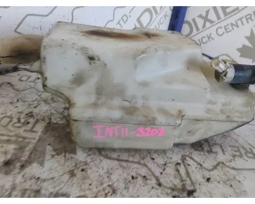 INTERNATIONAL 4400 Windshield Washer Reservoir