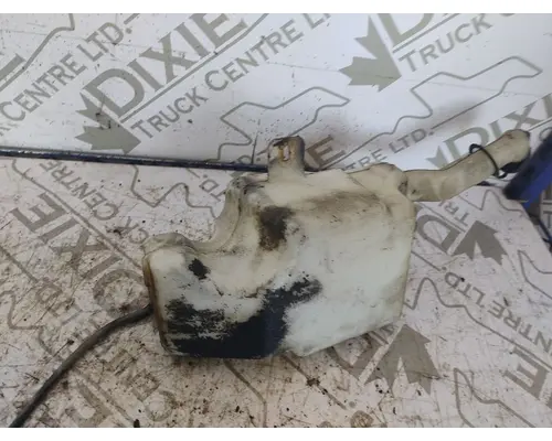 INTERNATIONAL 4400 Windshield Washer Reservoir