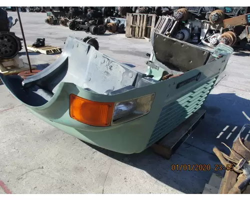 INTERNATIONAL 4600 1990-2002 HOOD