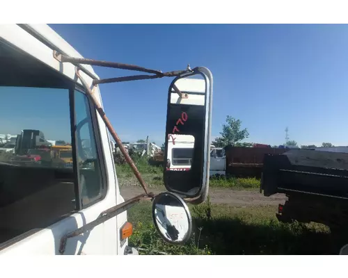 INTERNATIONAL 4600 LP Side View Mirror