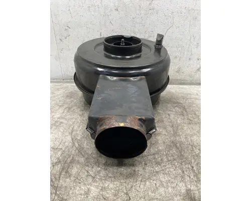 INTERNATIONAL 4600 Air Cleaner